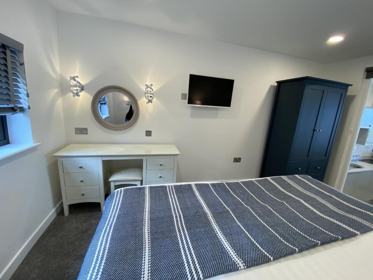 Berry Head 3*